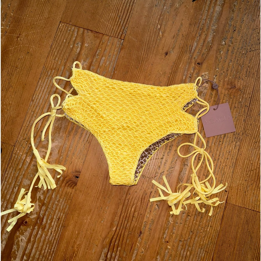 Acacia Murray Crochet Bottom - Size Medium